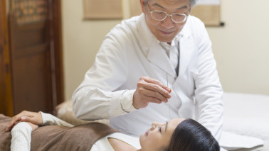 中醫看反酸—穴位按摩與日常調治